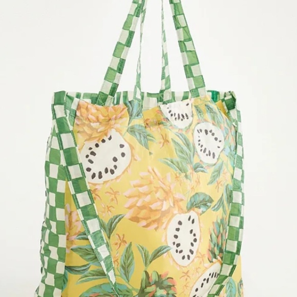 FARM Rio “Bolsinha Me Leva” Nylon keychain Bag – NEW! - Picture 3 of 4